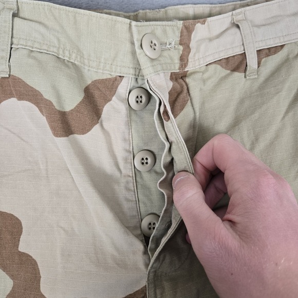 US Military Desert Camouflage Cargo Pants Mens Small Short Combat Trousers - Picture 3 of 10